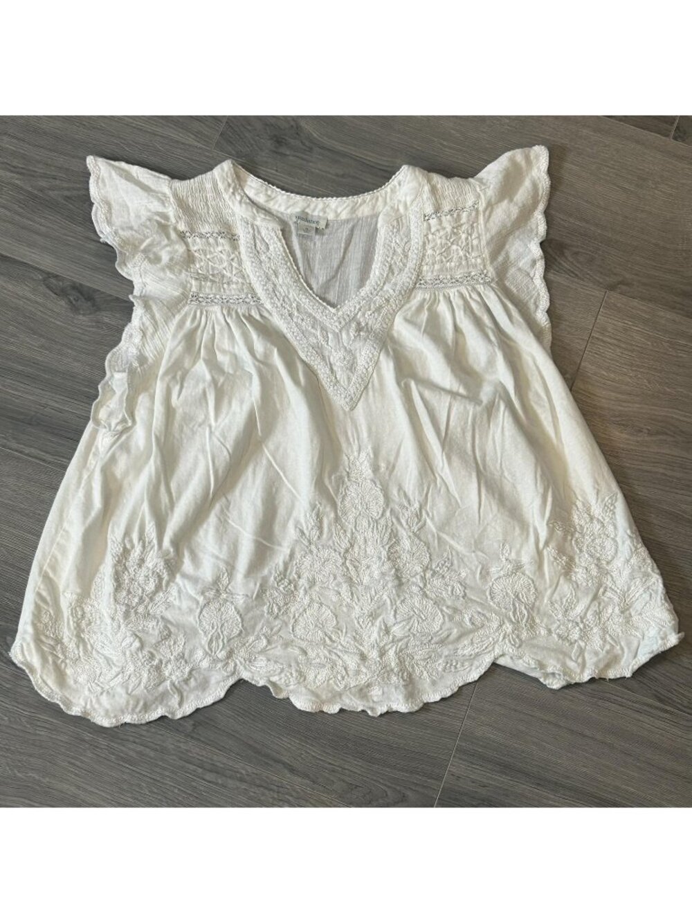 Sundance Blouse Womens M White Embroidered Floral Flutter Sleeve Tunic Top Boho